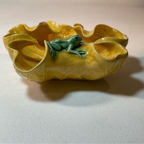 Frog on Lily Pad dish VINTAGE made in the People’s Republic of China - Picture 9 of 10